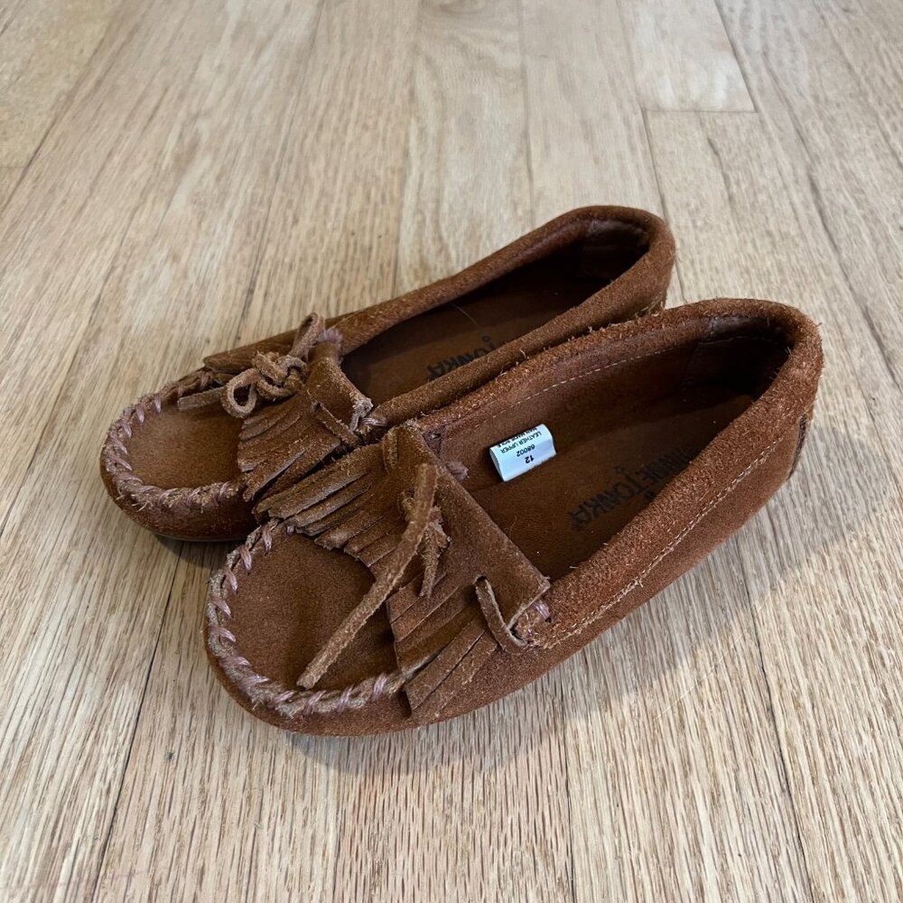 Minnetonka Brown Suede Moccasins Flats Girl's Size 12